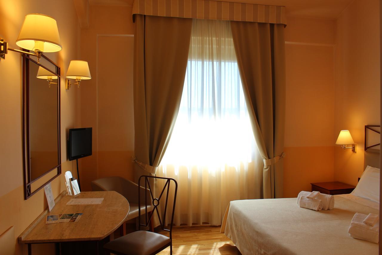 Hotel Semifonte Barberino di Val dʼElsa Екстериор снимка