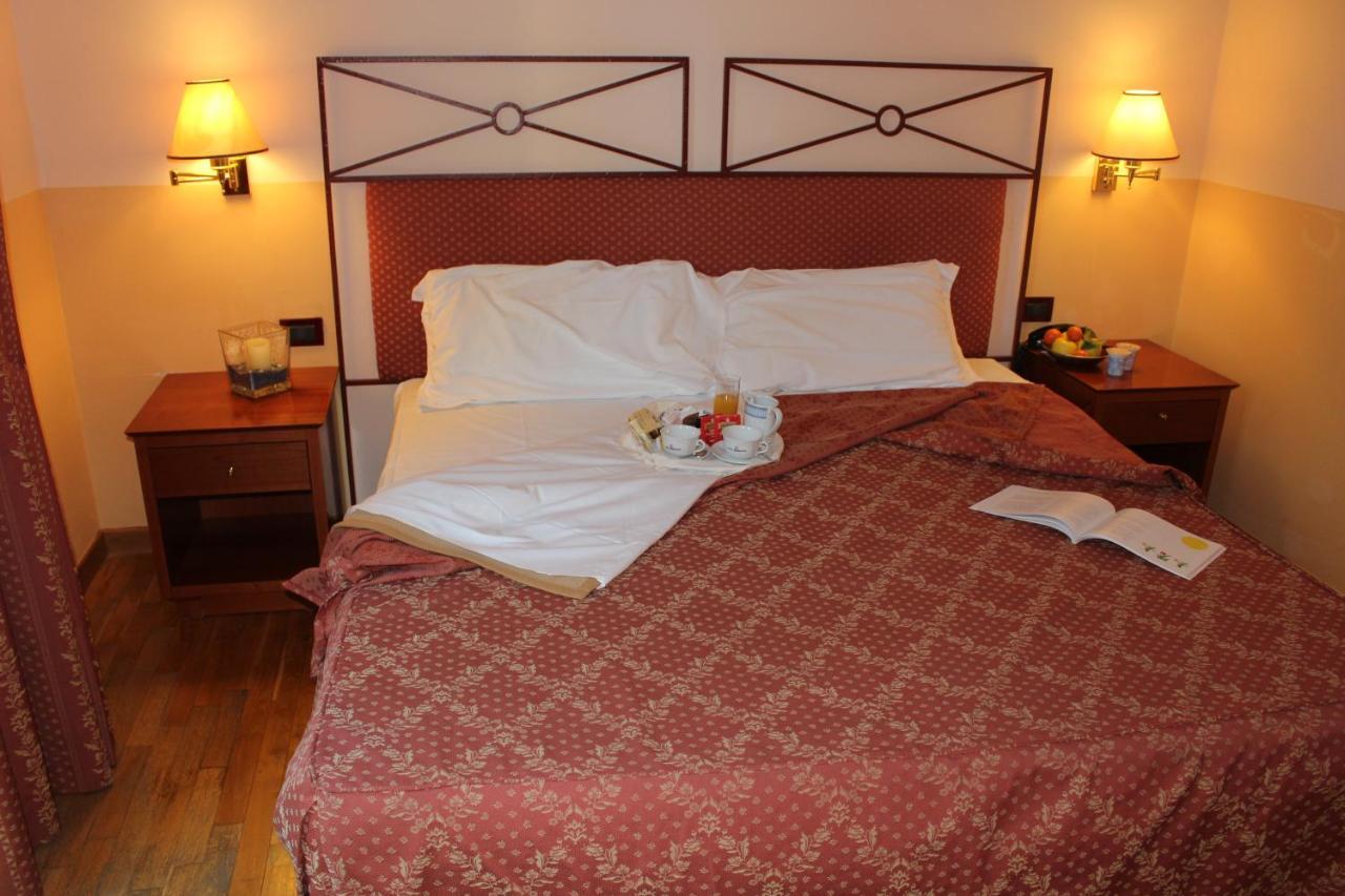 Hotel Semifonte Barberino di Val dʼElsa Екстериор снимка
